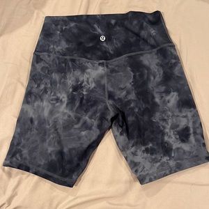Lululemon Align 8 inch shorts